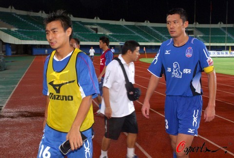 TA：曼联连续88个赛季有自家青训球员出战的纪录面临终结危机（TA：曼联连续88季有青训球员出场的纪录或将中断）